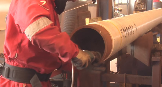 Using Pencil Grinder for Internal Cleaning